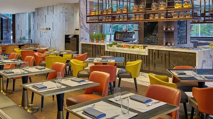 Renaissance Kuala Lumpur Hotel